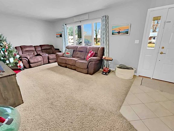 3rd image of 1190 Hasenour Ave