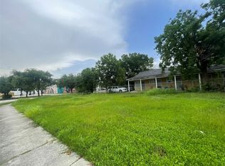 102 N Sampson St, Houston, TX 77003