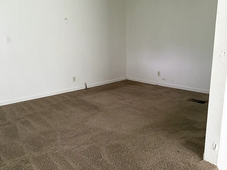 1626 Central Ave — Photo 7