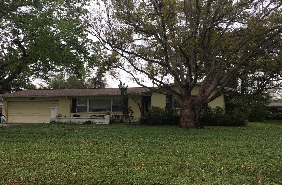 1st image of 1017 Gershwin Dr