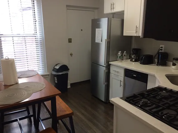 16 Clearway St, Boston, MA