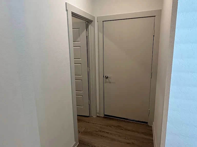 325 Wilshire Rd — Photo 4
