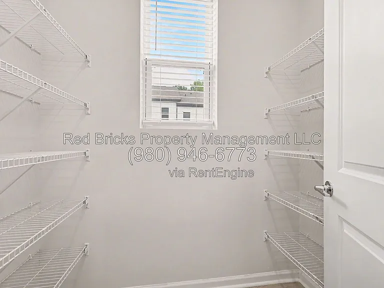 1420 Blanche St — Photo 24