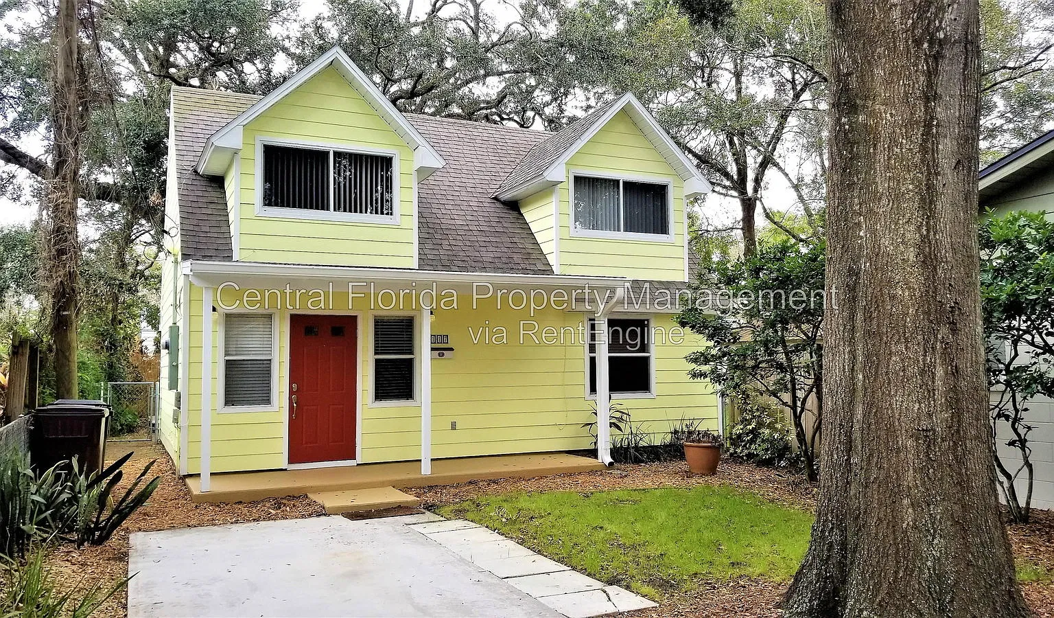 3 bed, 2.0 bath, 1172 sqft, $2,399 — Photo 1