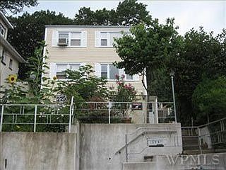 1st image of 225 Trenchard St