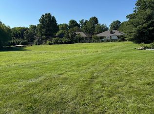 832 E Crystal Ave, Nixa, MO 65714