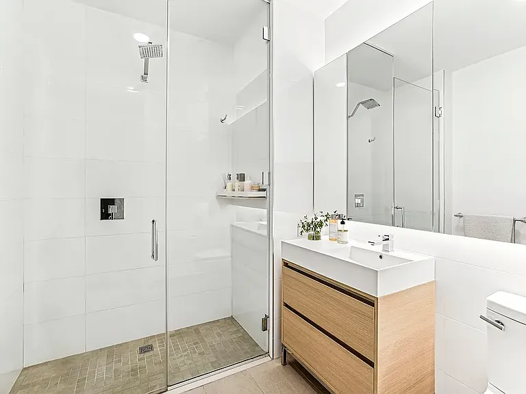 20 Broad St #2106 — Photo 4