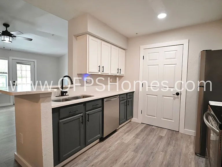 4030 Dancing Cloud Ct #346 — Photo 5