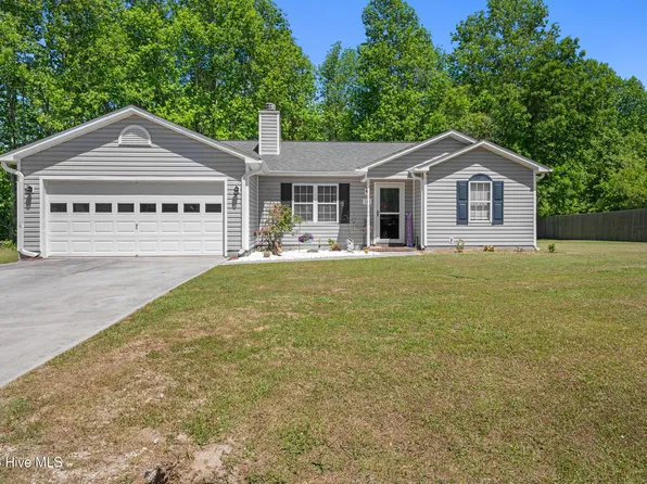 106 Ellen Court, Jacksonville, NC 28540