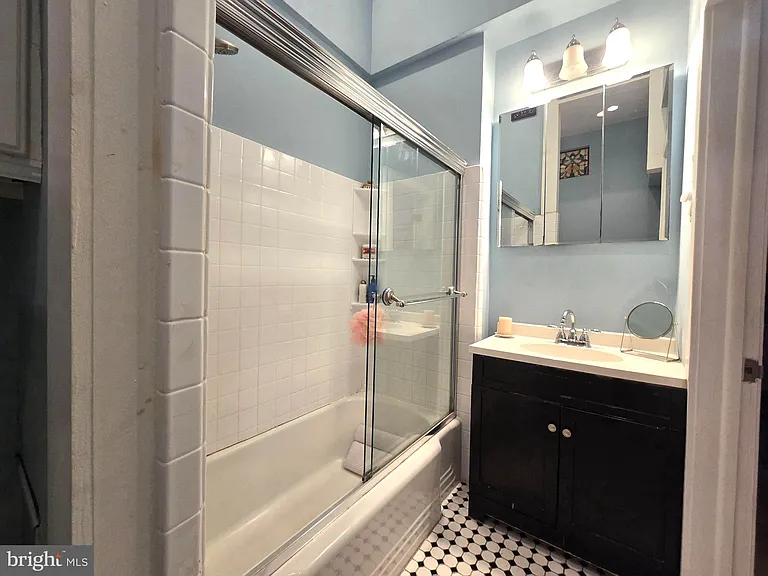 1320 S Broad St #A — Photo 17