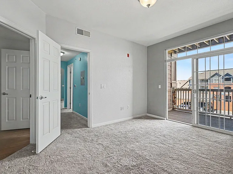 7440 S Blackhawk St #3204 — Photo 12