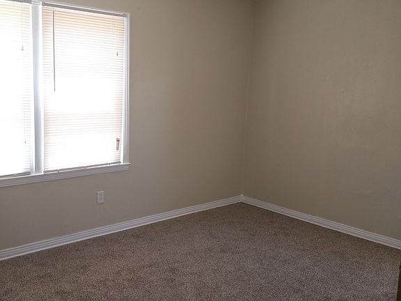 5th image of 3621 Adams Ave