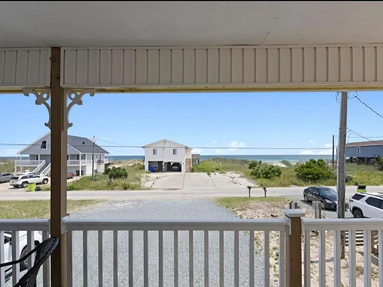 219 Seashore Dr #219 — Photo 17