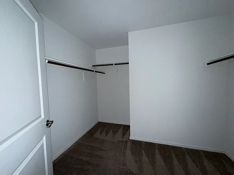4442 Grassland Pass — Photo 14