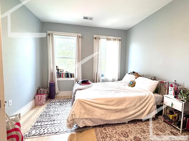 7 University Rd #1A — Photo 7