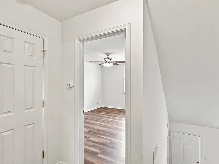3518-3520 Prescott Dr. — Photo 18