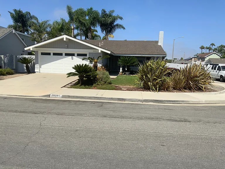 20391 Camfield Ln — Photo 21