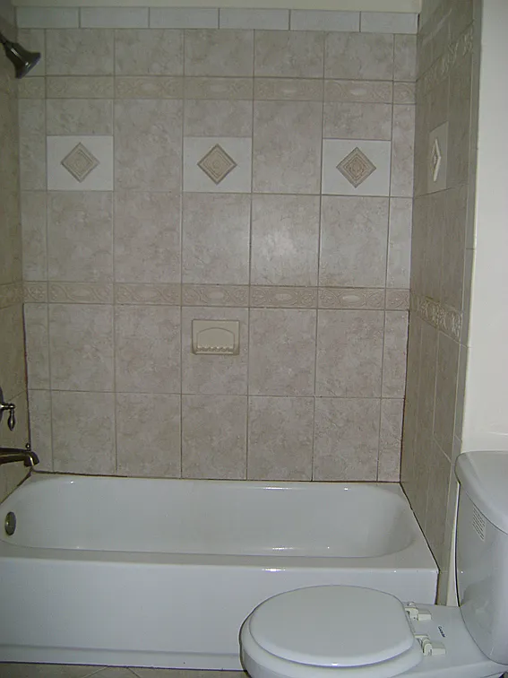 Downtown/Scad Renovated Apartment — Photo 3