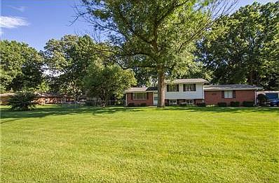 1st image of 8615 W Lockerbie Dr
