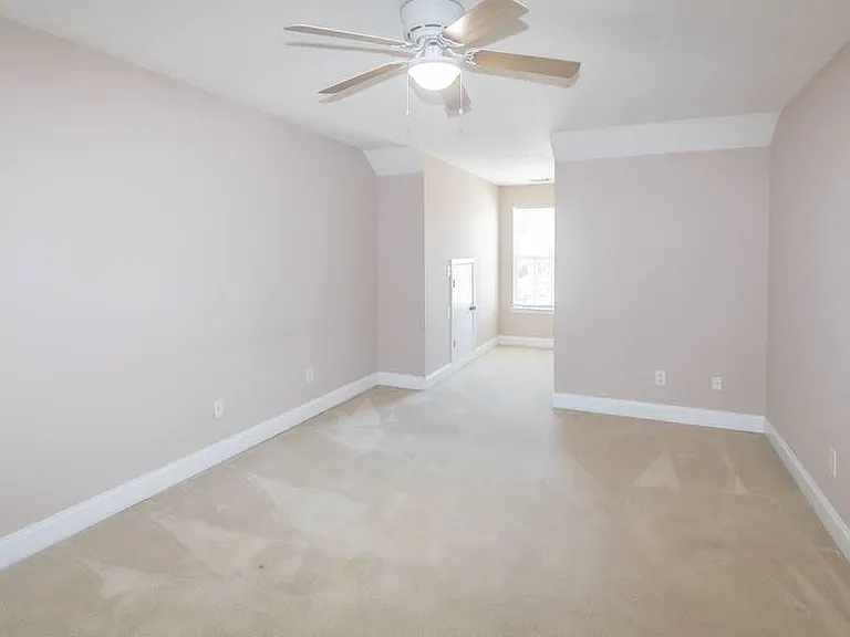 308 High Meadows Pl — Photo 34