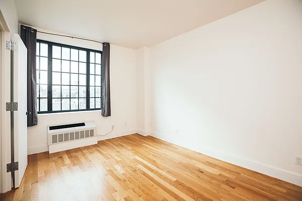 Rented by Nooklyn NYC LLC | media 7