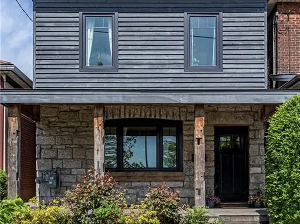 141 Elgin St, Hamilton, ON L8L 4Y1