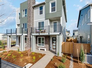 8275 SE Blanton St, Hillsboro, OR 97123