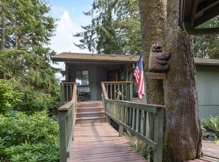 2011 NE Devils Ridge Rd, Lincoln City, OR 97367
