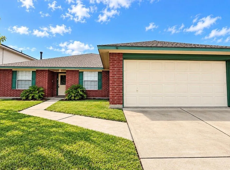 11014 Malden Dr