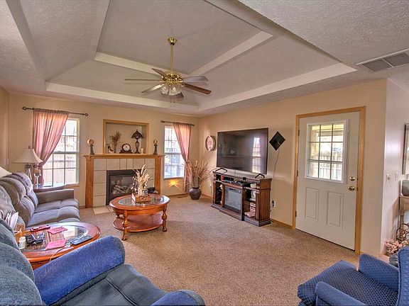 3rd image of 517 Osage Road