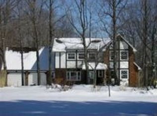 12257 Shiloh Dr, Chesterland, OH 44026