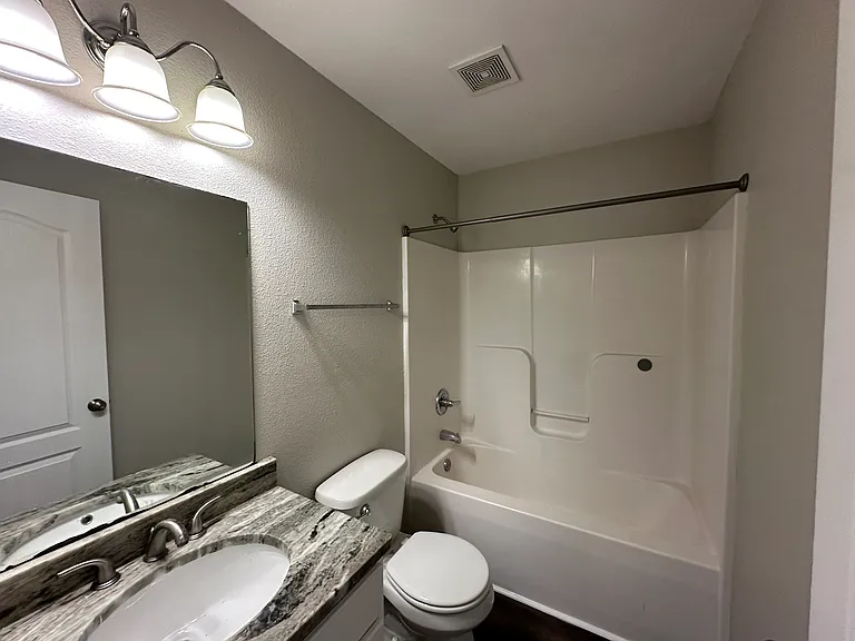 106 Cloverbrook Dr — Photo 20