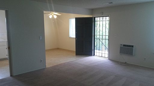 1st image of 1010 Westlynn Way APT 3