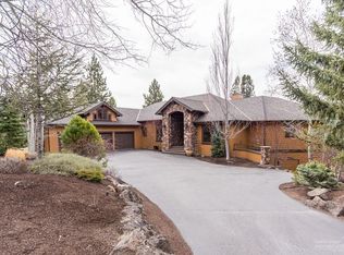 2825 NW Starview Dr, Bend, OR