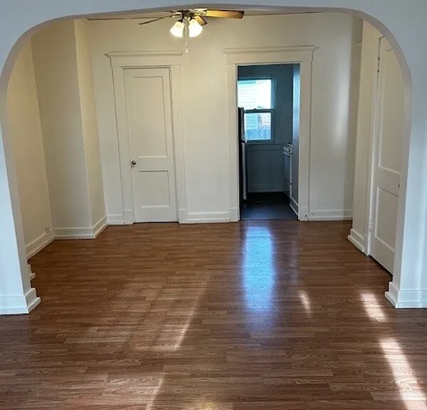 1002 N 13th Street 1302 Wisconsin Ave — Photo 3