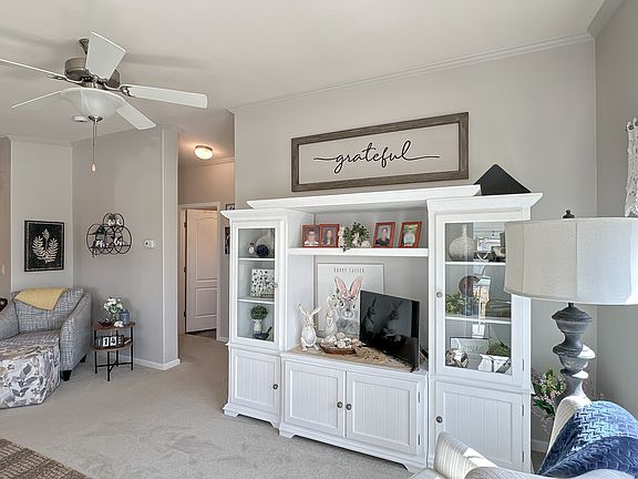 4th image of 902 Trevino Dr #2709