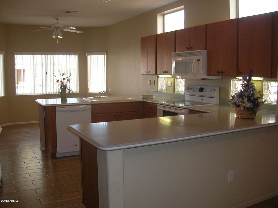 1st image of 15409 W Greystone Dr