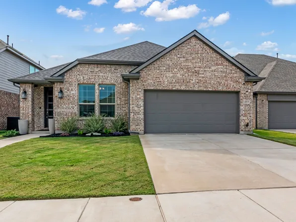 4813 Monte Verde Dr, Fort Worth, TX 76244