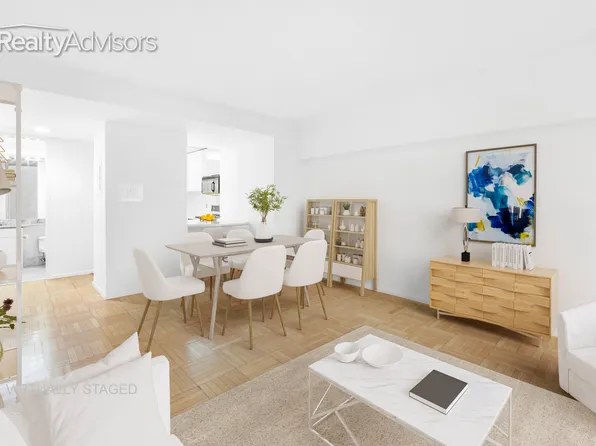 236 East 47th Street 15E image 2 of 8