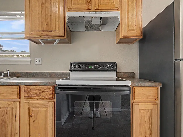 1163 Cree Dr #3 — Photo 16