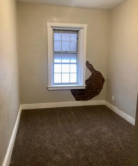 208 Spring St #7 — Photo 3
