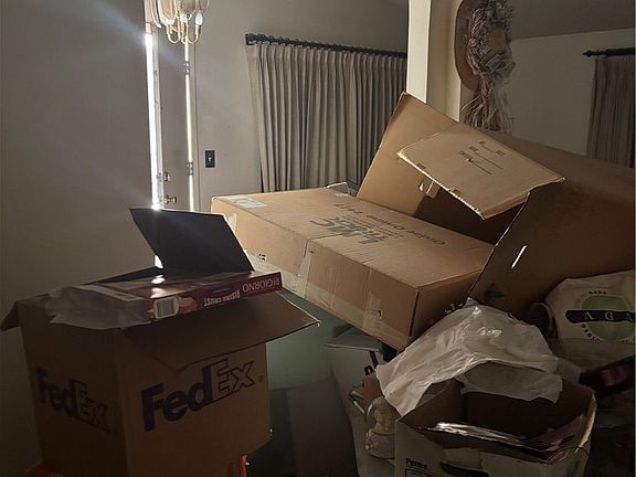 5th image of 5134 W Desert Inn Rd