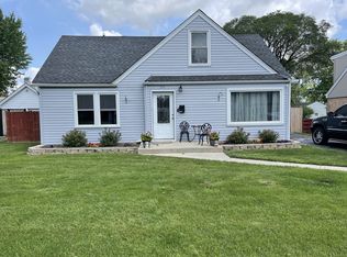 50 West Dr, Northlake, IL 60164