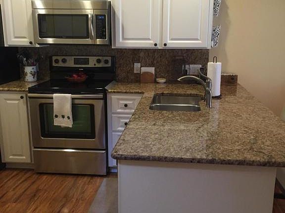 2nd image of 69 Laurel Oaks Cir