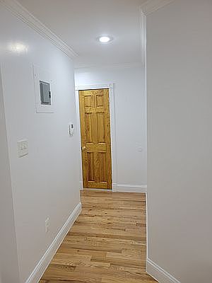 5th image of 239 W 10th St #2D