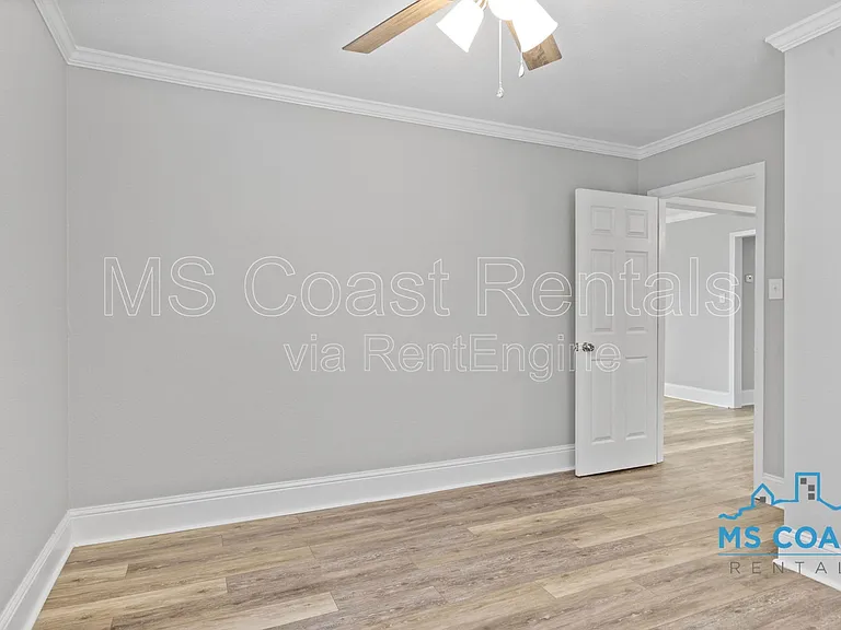 1612 Gordon Ave — Photo 14