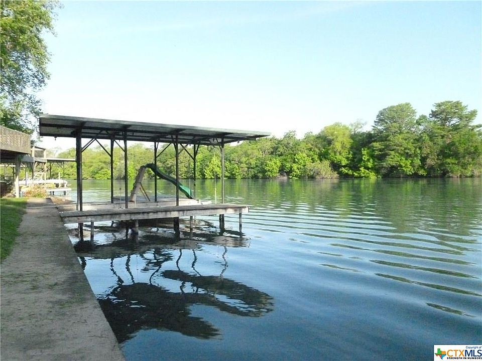 1st image of 389 Placid Cove Dr