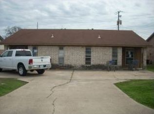 2508 Long Dr, Bryan, TX 77802