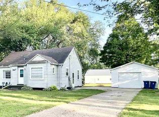 1125 W Main St, Thomson, IL 61285
