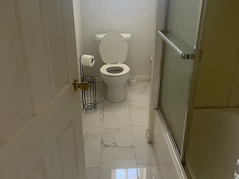 7109 Ridge Ave #3 — Photo 6